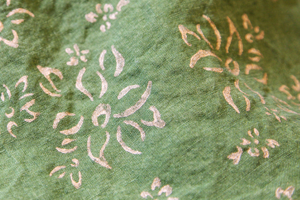 *New* Bernadette's Falling Flower Tablecloths