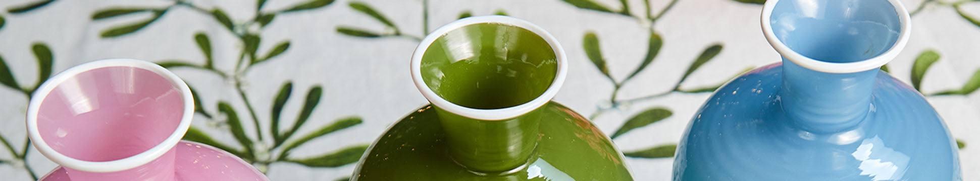 Jugs, Pitchers & Carafes