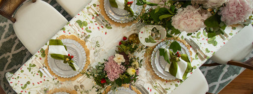 'Fraises des Bois' Dinner Setting