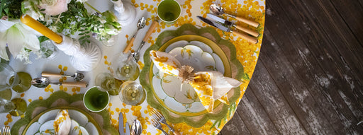 Mimosa Round Indoor Tablescape
