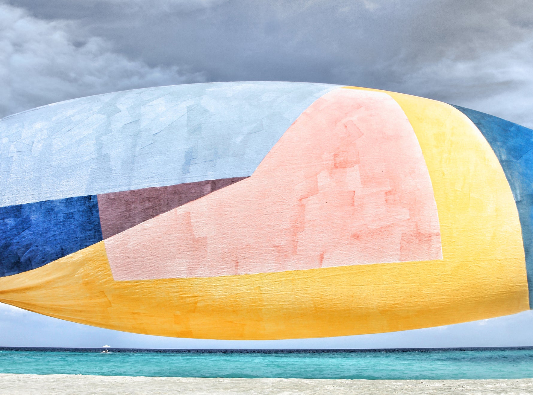 "Sails" Block Colour Linen Tablecloth in Multicolours