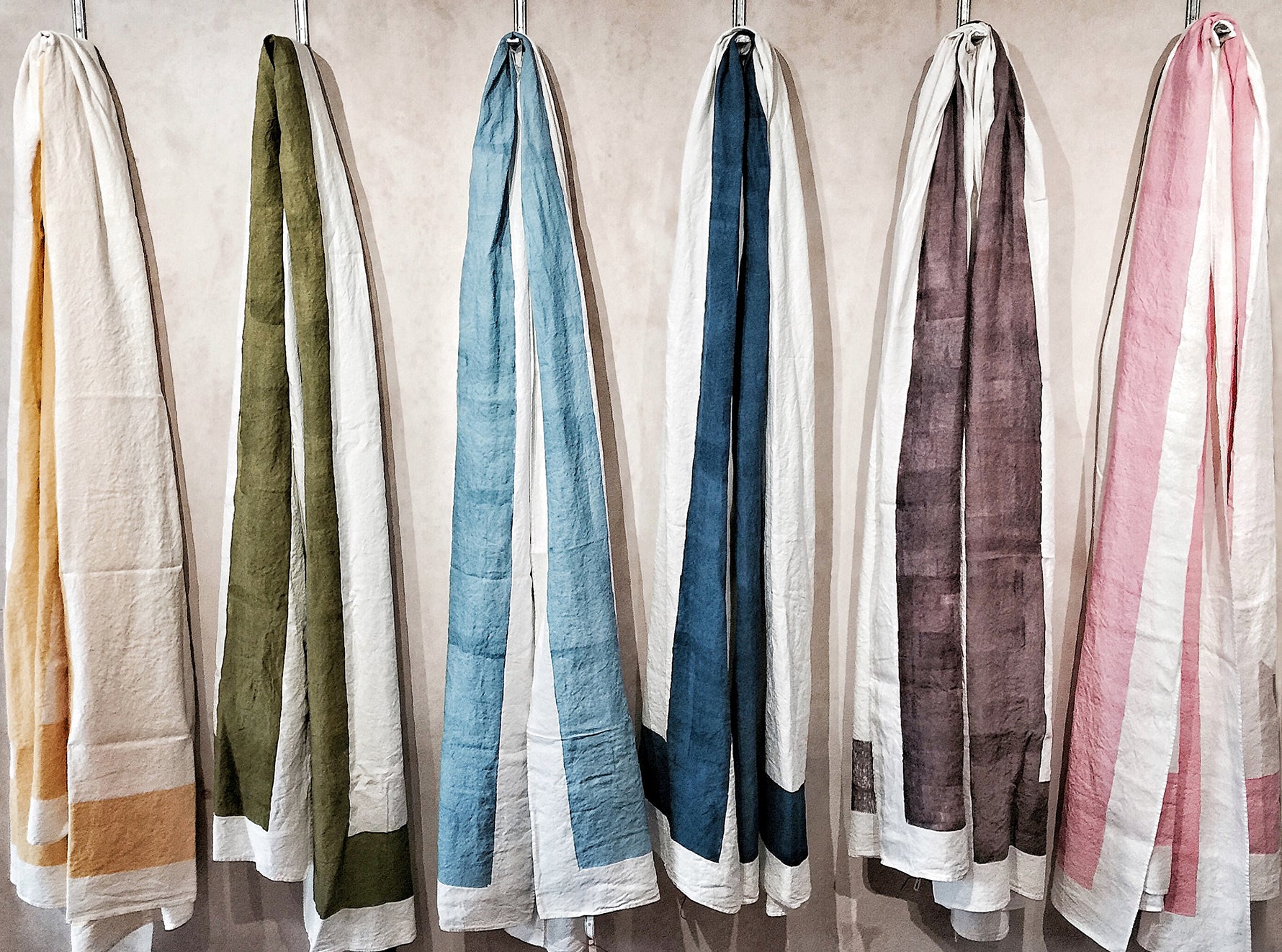 'Full Field Cornice' Linen Napkin in Grape Purple & Gold, 50x50cm