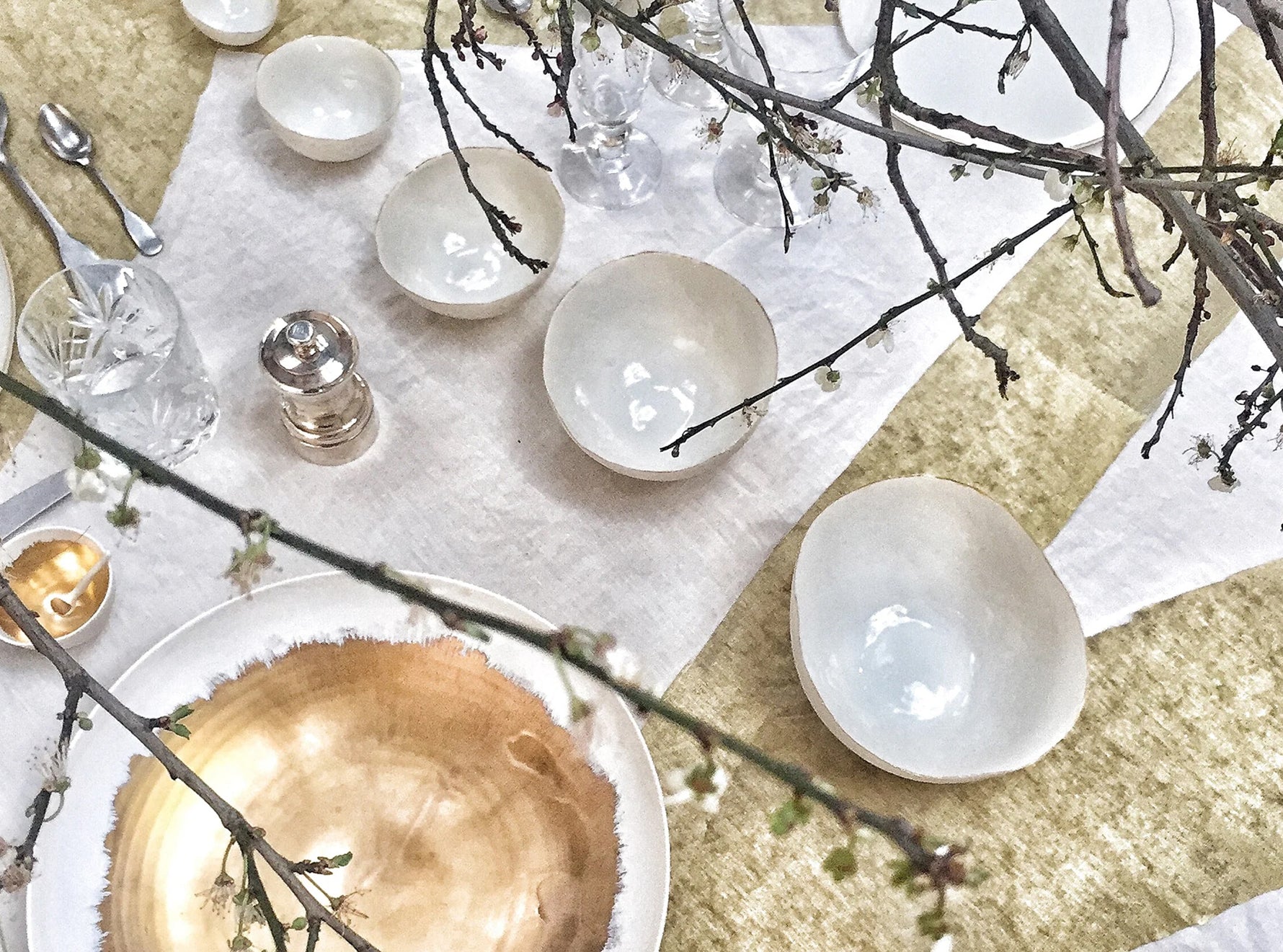 'Fuck' Word Linen Tablecloth in Gold