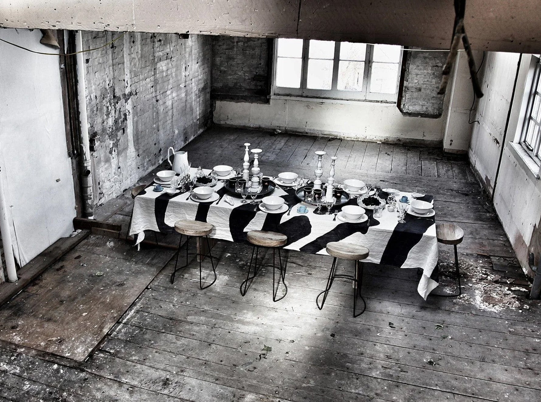 'Merci' Word Linen Tablecloth in Smoke Grey