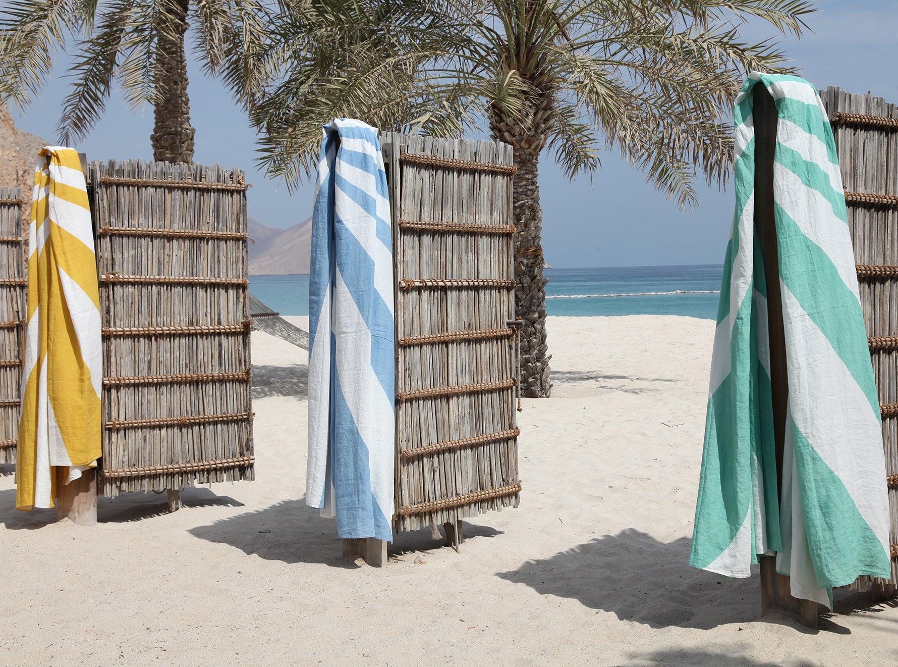 Le Cirque Linen Tablecloth in Mint Green