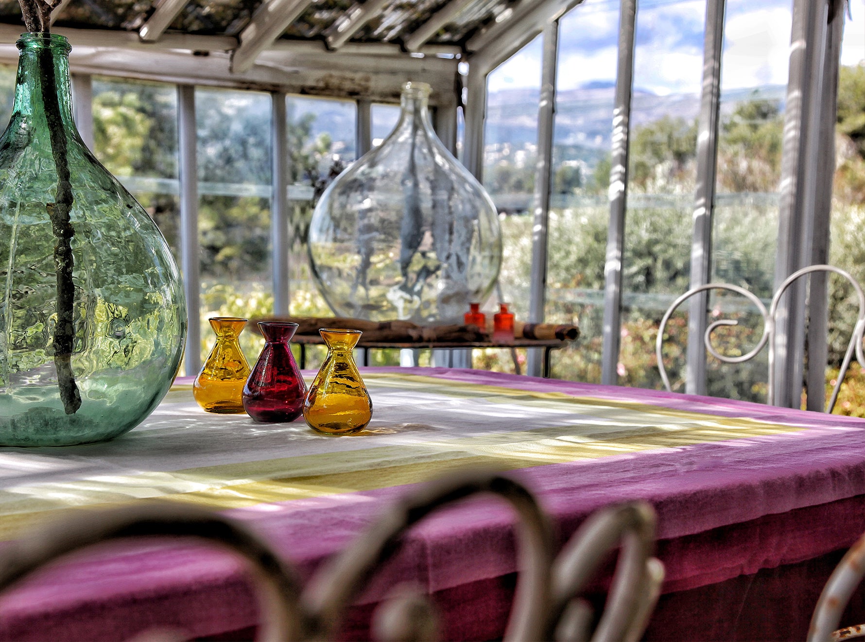 'Shades of Pink' Linen Napkin in Pink & Yellow, 50x50cm