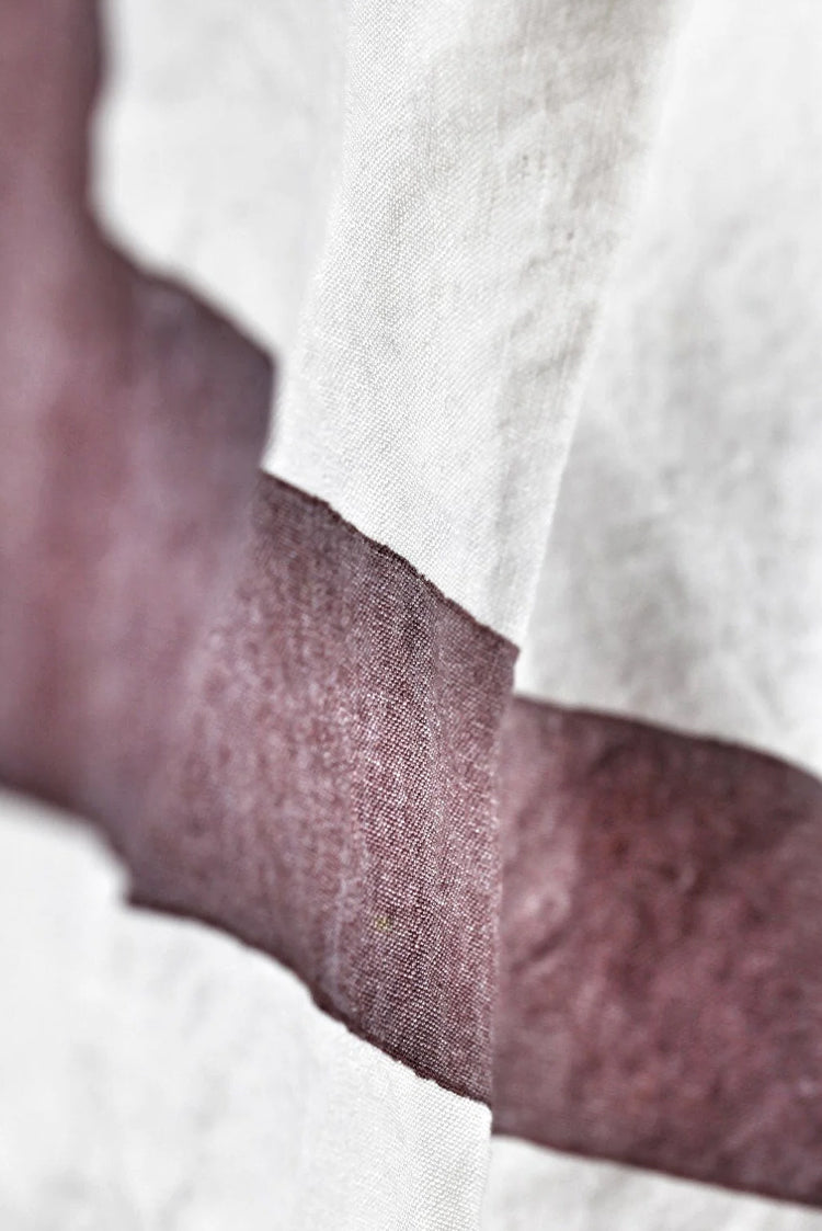 'Cornice' Linen Tablecloth in Grape Purple