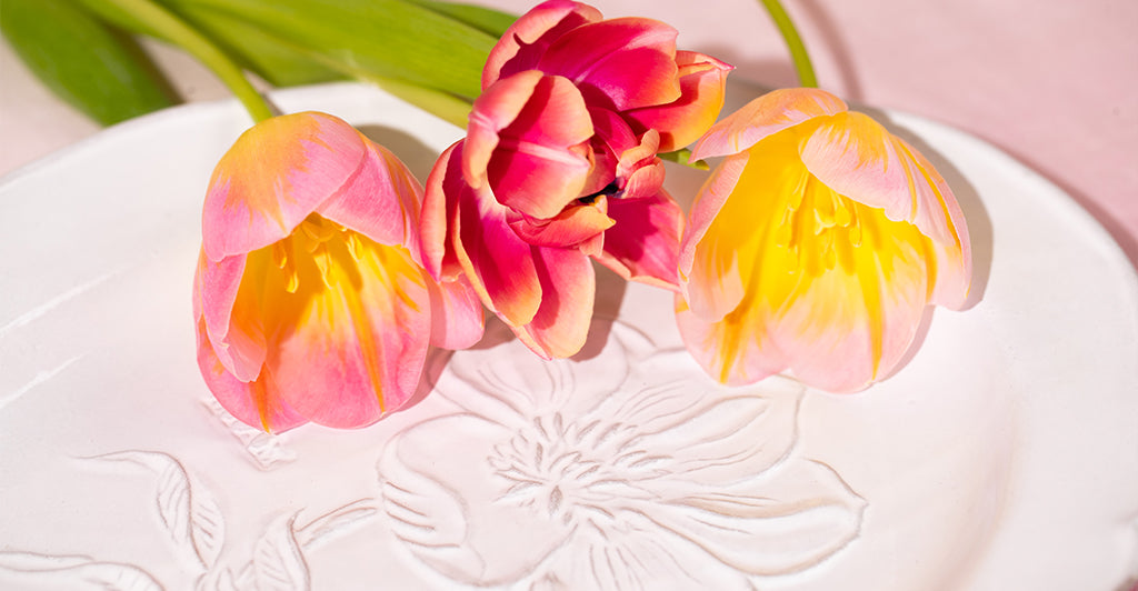 Fleurs 'Pour Toi' Soup Plate by Astier de Villatte, 19.5cm