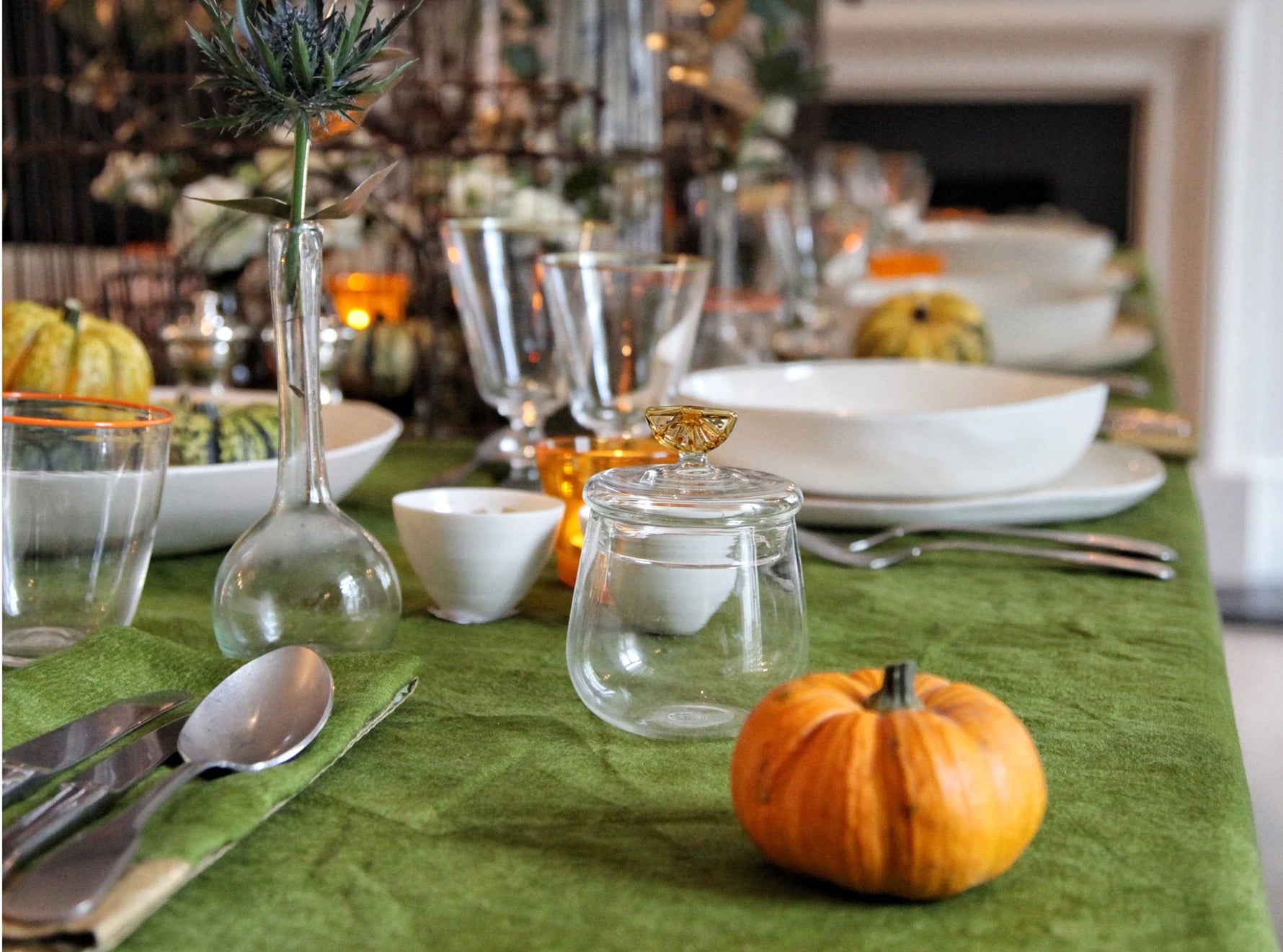 'Gold Edge' Linen Napkin in Avocado Green, 50x50cm