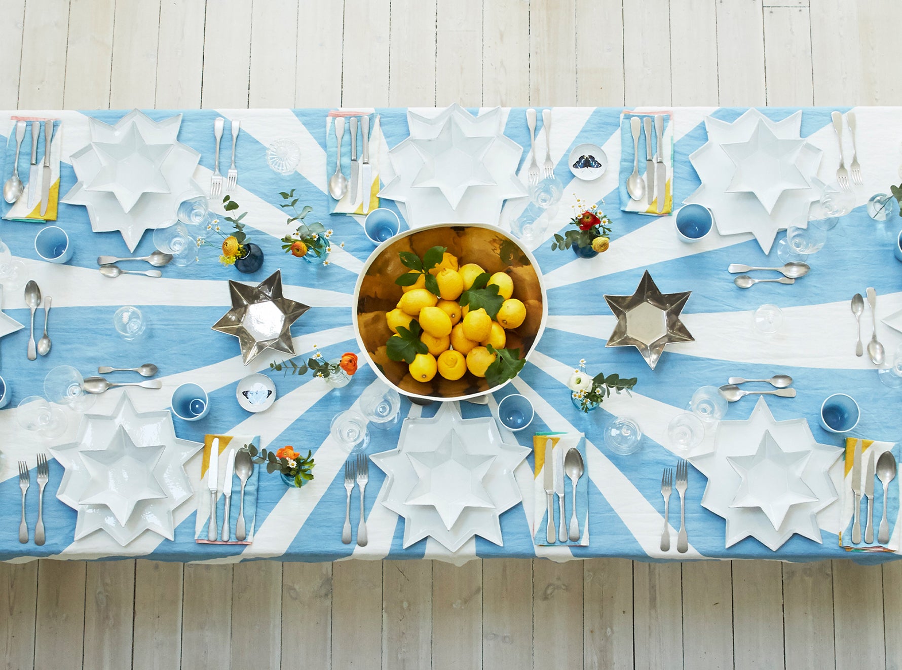 'Le Cirque' Linen Tablecloth in Blue