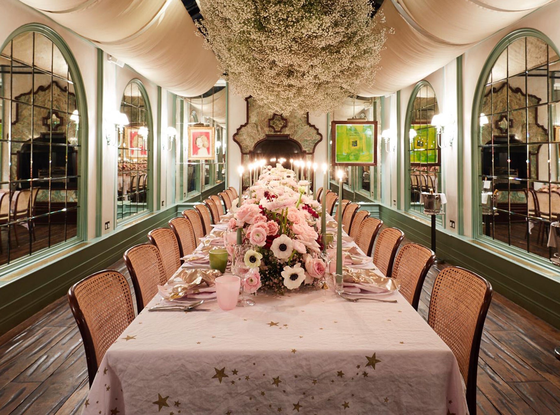 Falling Stars Linen Napkin in Light Pink, 50x50cm