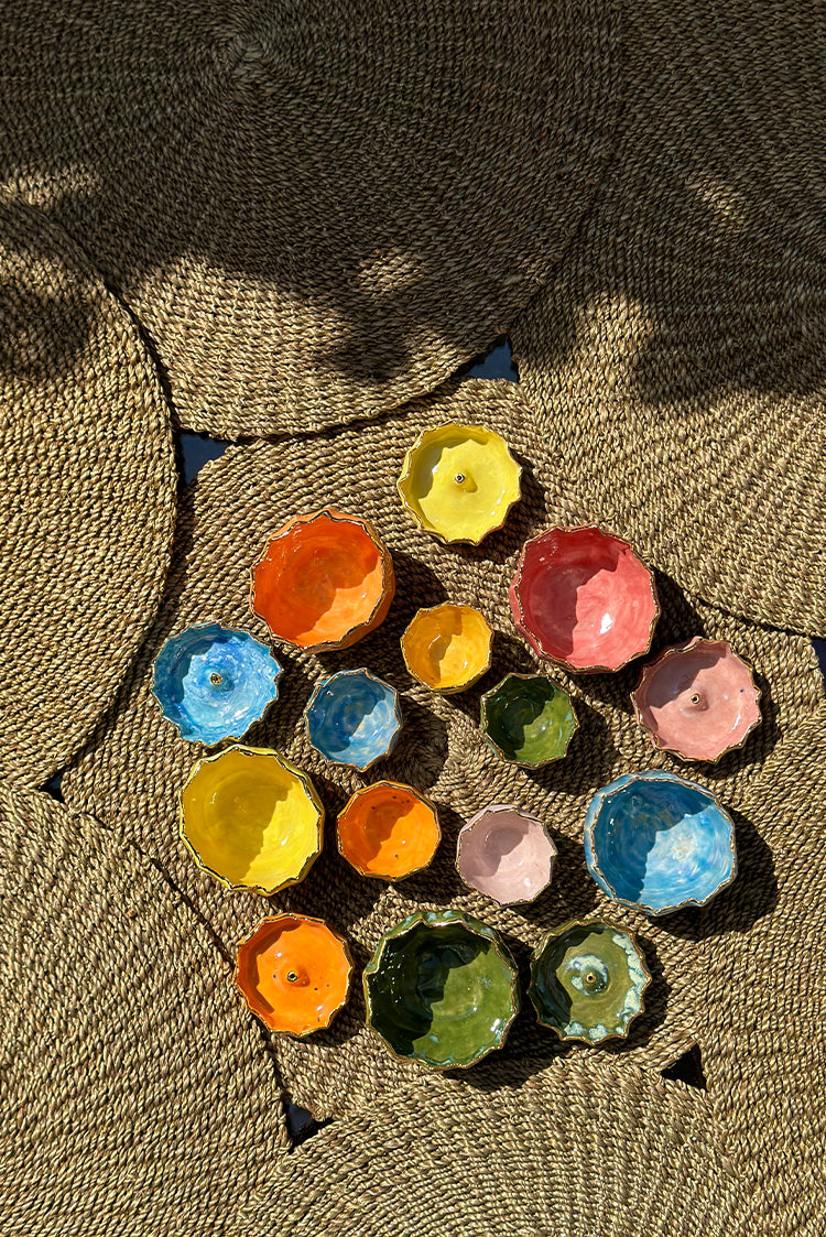 Gold Rim Pink Pinch Pot, 5cm