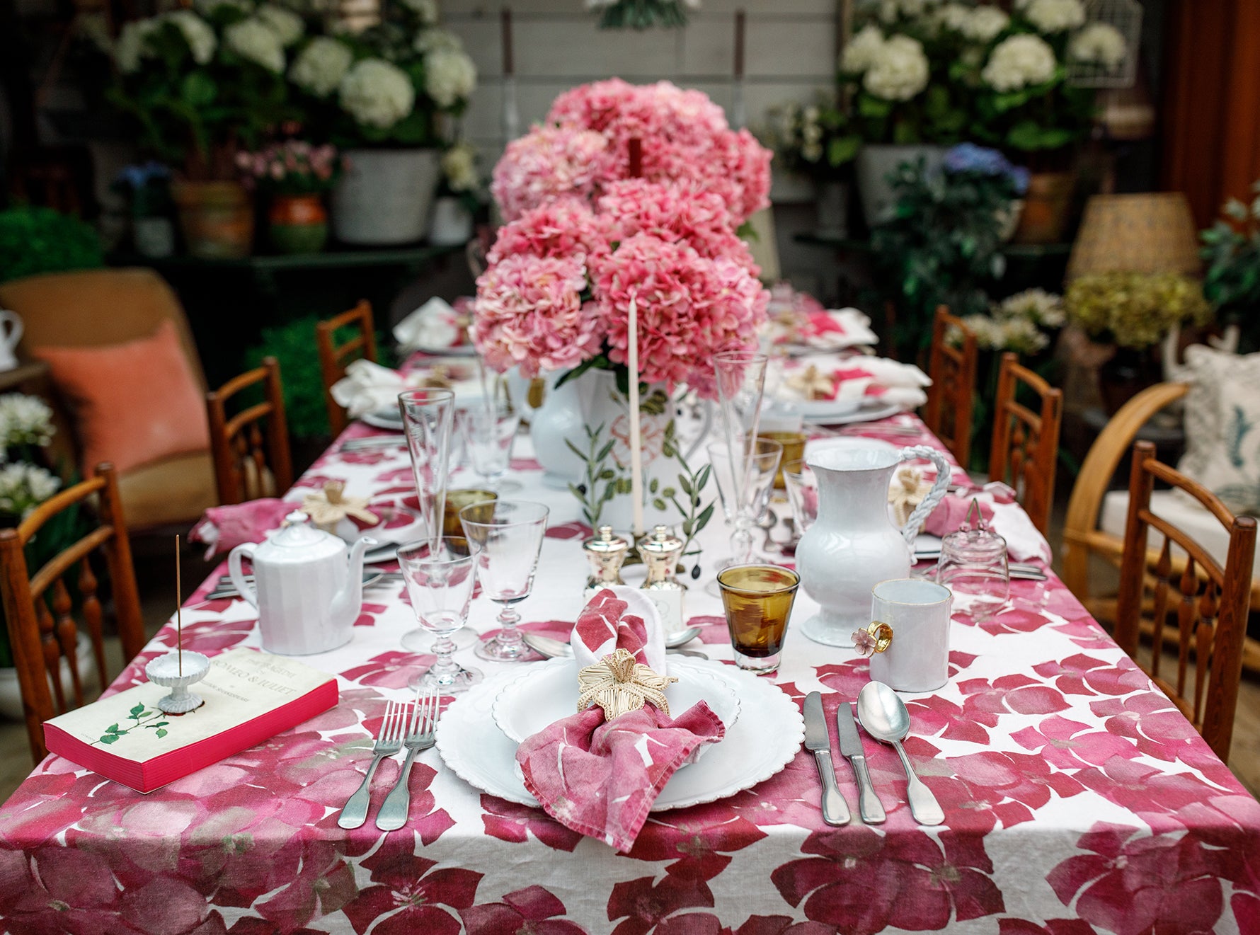 'Hydrangea' Linen Napkin in Pink, 50x50cm