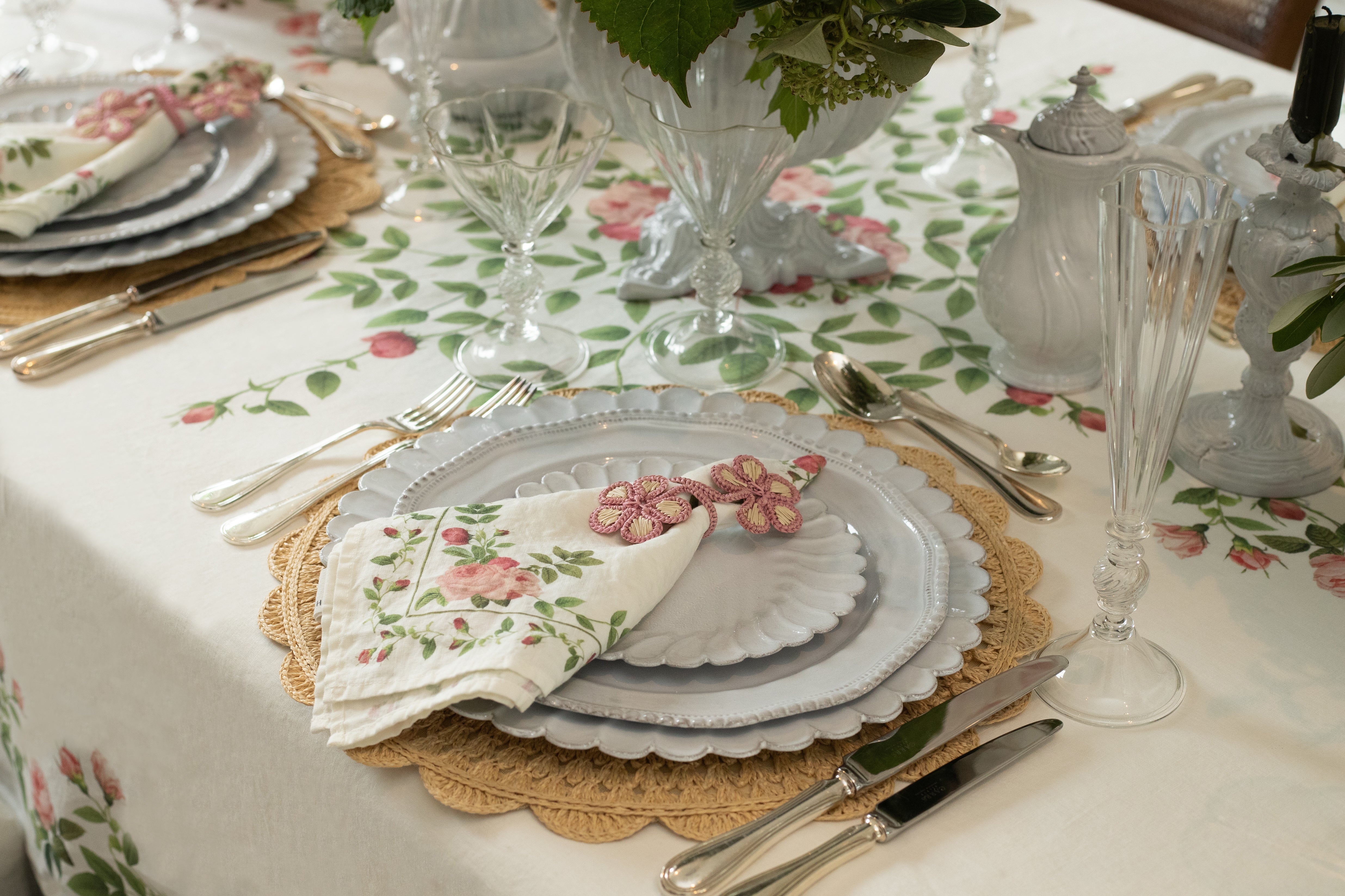 'Rose Trellis' Linen Tablecloth