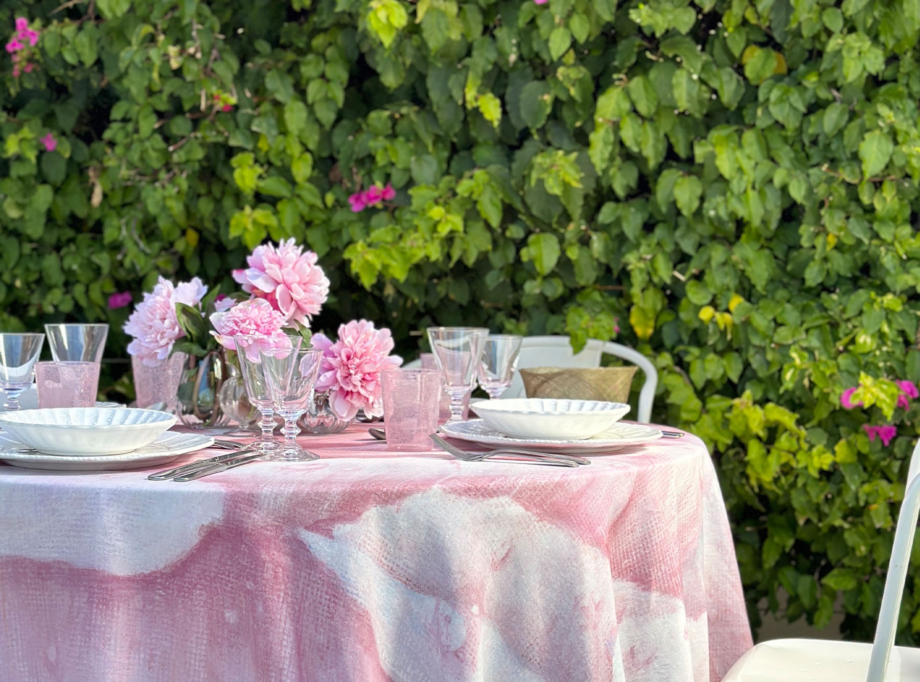 Abaca Round Bread Basket in Cream