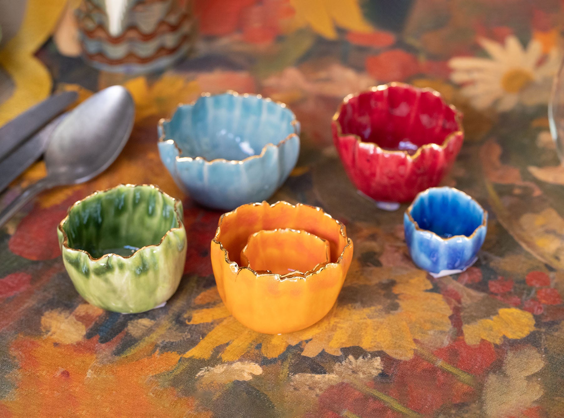 Gold Rim Pinch Pot Incense Holder in Burgundy