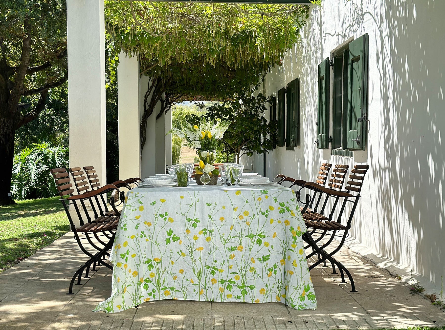'Buttercup' Linen Tablecloth