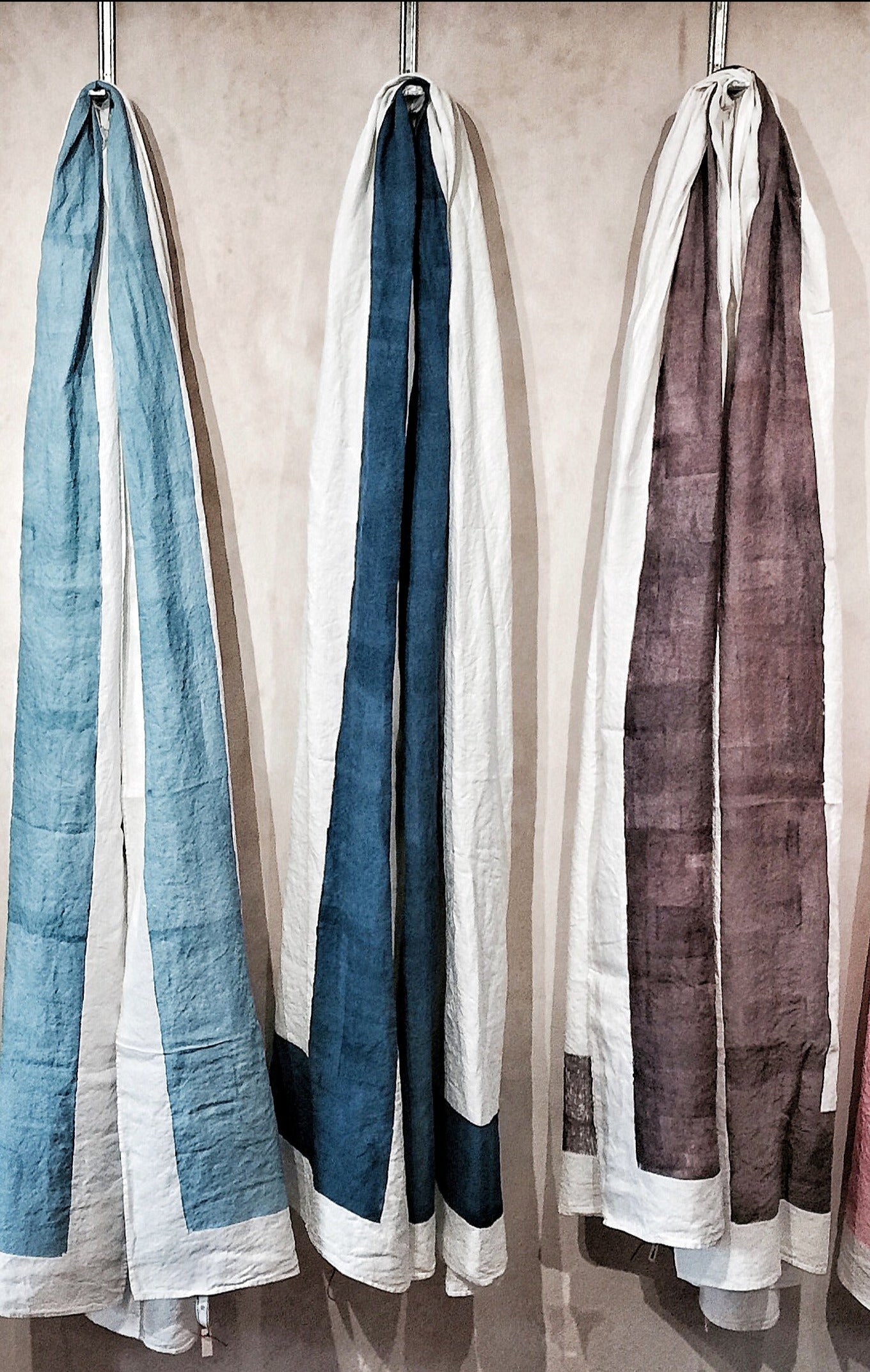 'Cornice' Linen Napkin in Midnight Blue, 50x50cm