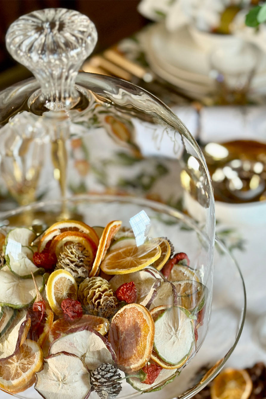 Aurora Clear Handblown Glass Cake Stand & Dome, 28cm
