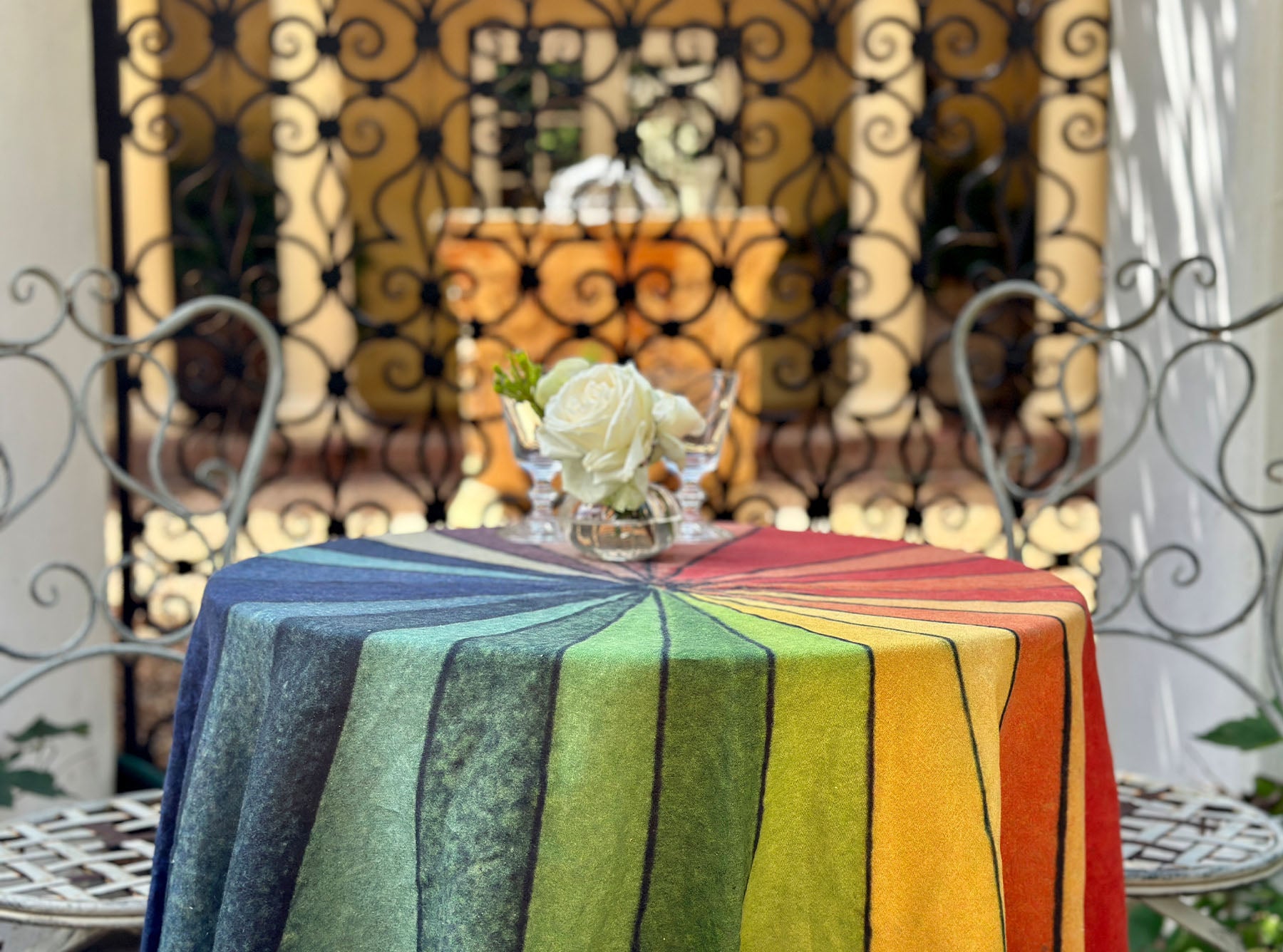 S&B x John Derian 'Colour Wheel' Round Occasional Linen Tablecloth, 165cm