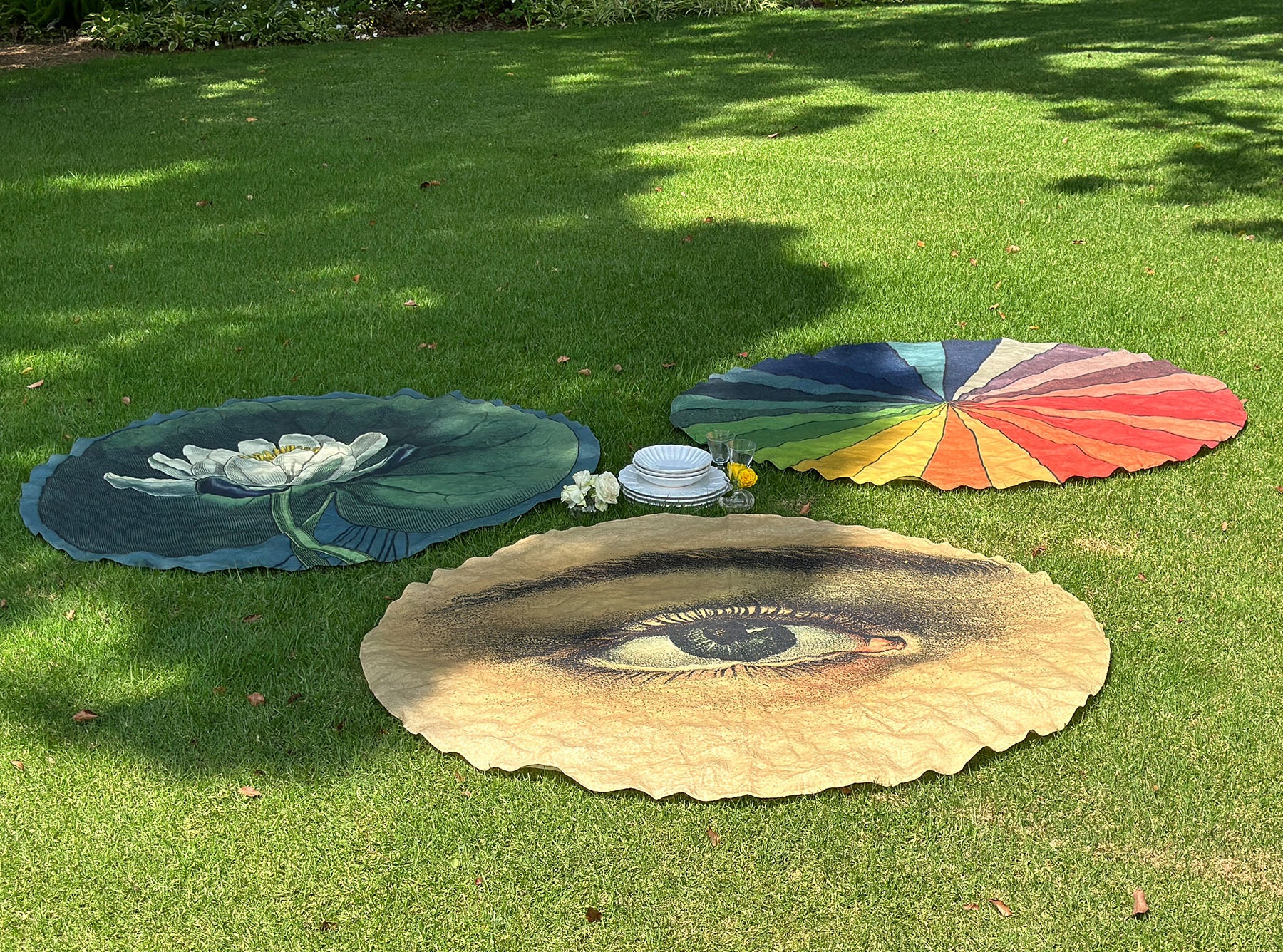 S&B x John Derian 'Colour Wheel' Round Occasional Linen Tablecloth, 165cm