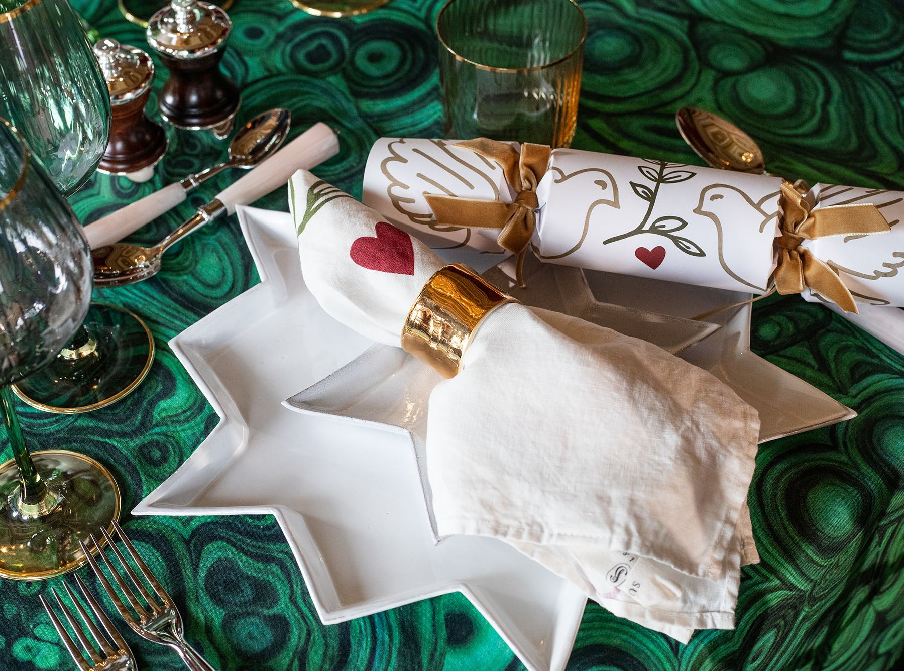 Etoile Dinner Plate by Astier de Villatte, 35.5.cm