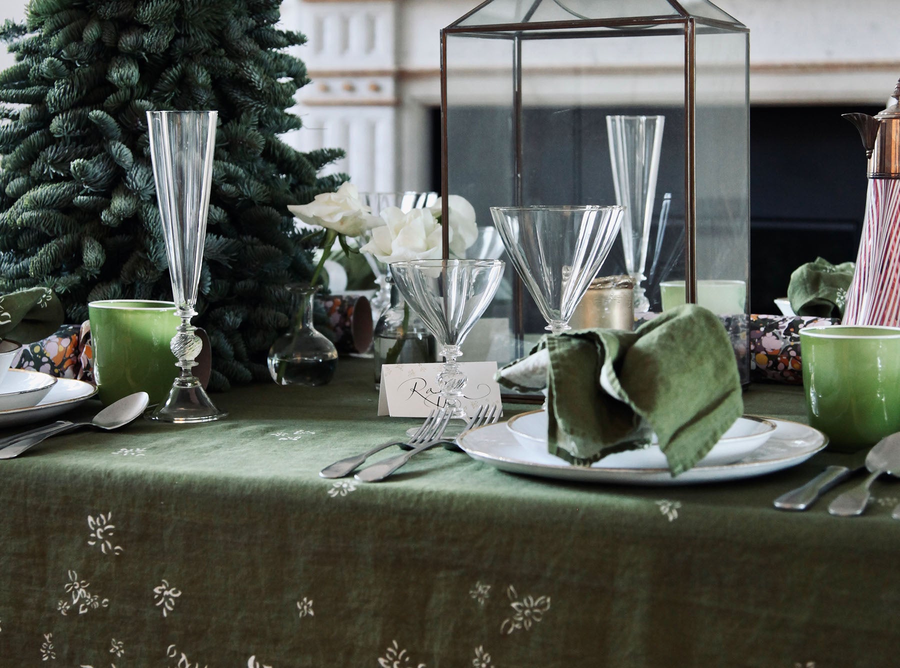 'S&Bee Falling Flower' Linen Tablecloth in Avocado Green