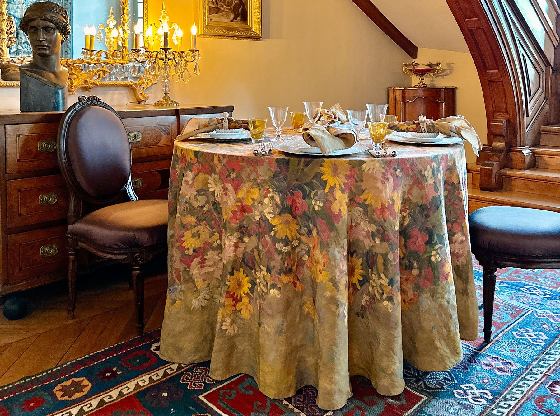 'Fleurs des Prés' Round Linen Tablecloth, 260cm