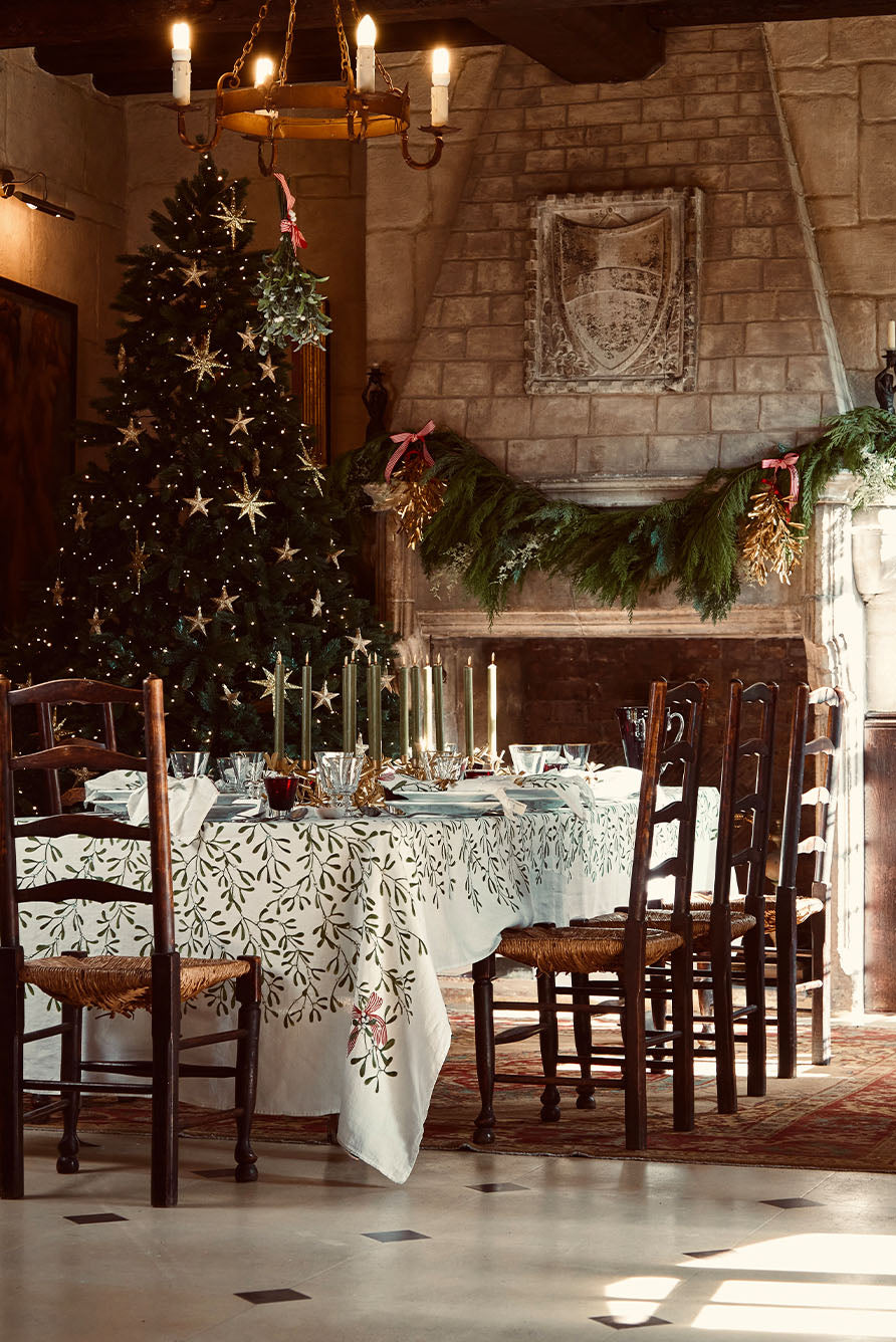 Summerill & Bishop Classic White Wine Glass With Gold Rim, 19cl