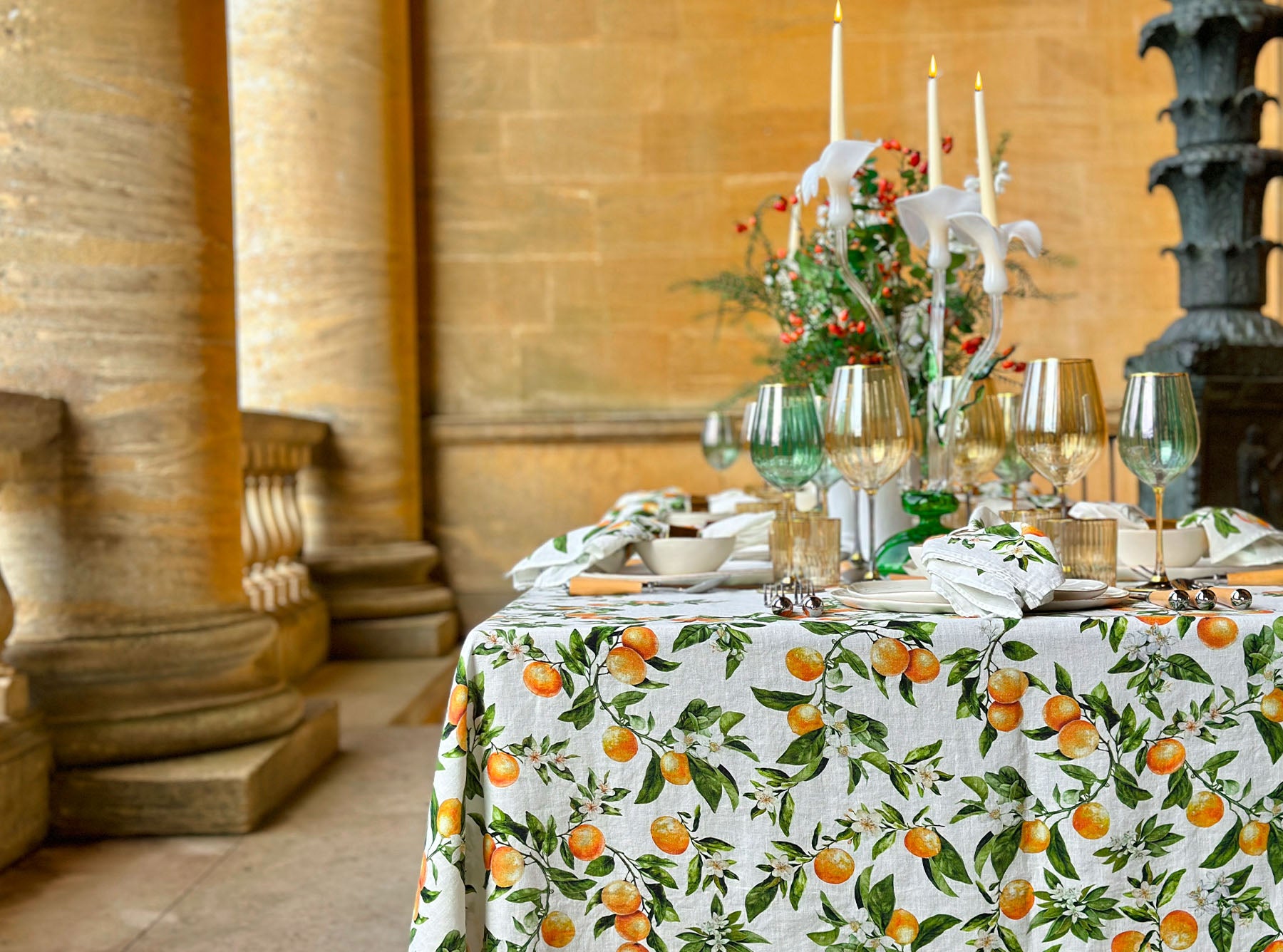 Porcelain Napkin Ring in Gold Glaze