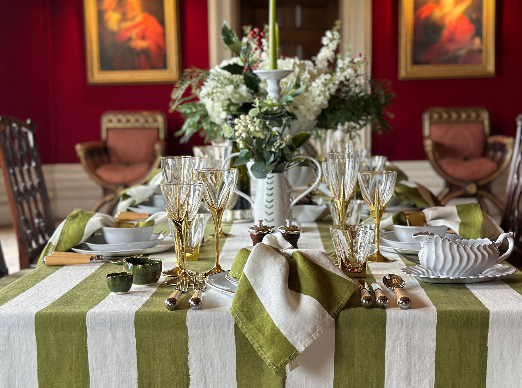 Green Laurel Bud Vase, 23cm