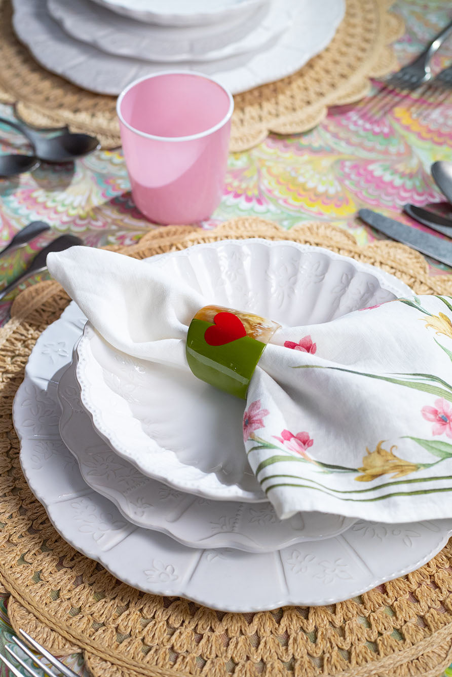 S&B Heart Green Lacquer & Horn Napkin Ring