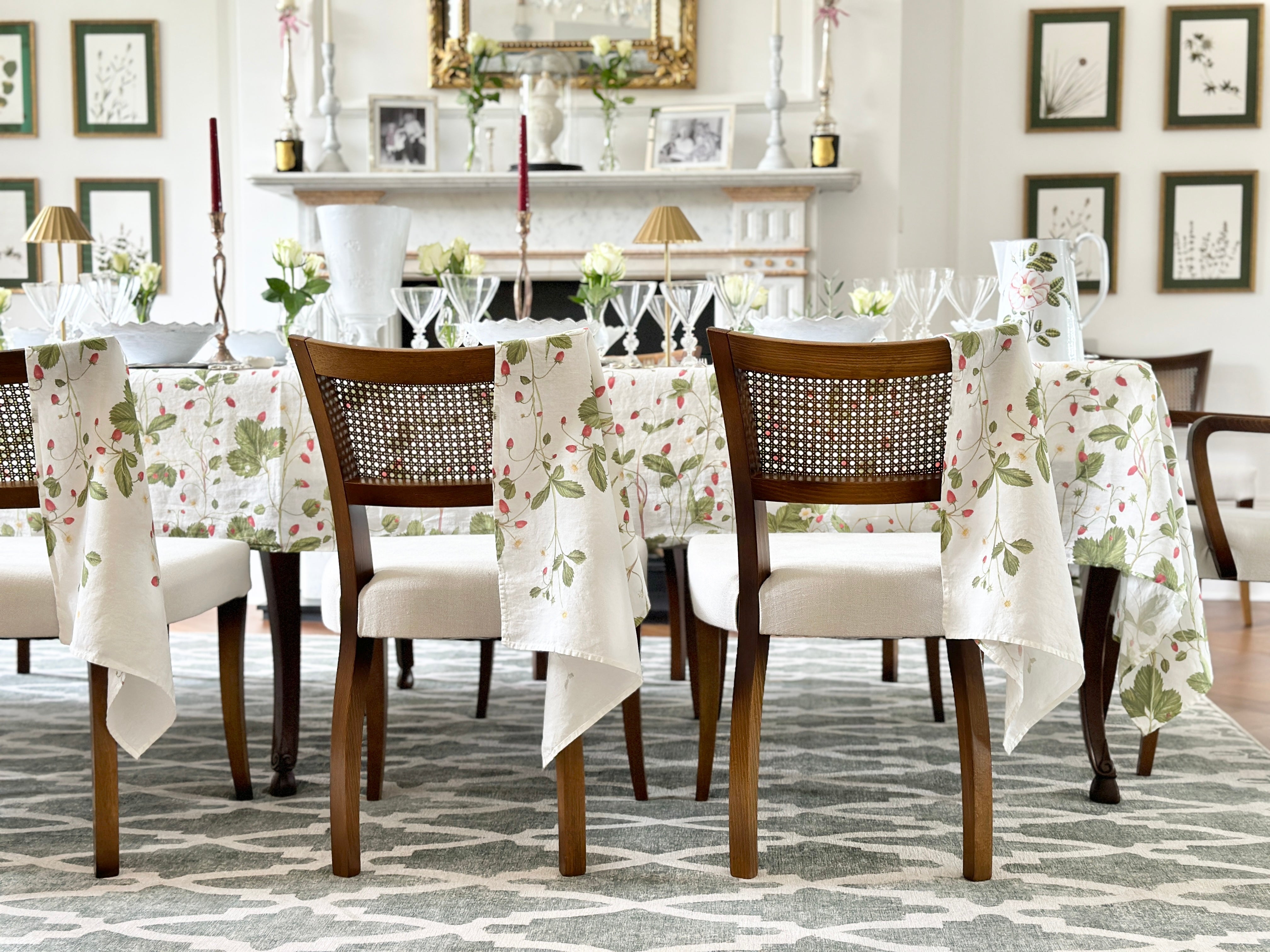 'Fraises des Bois' Linen Napkin