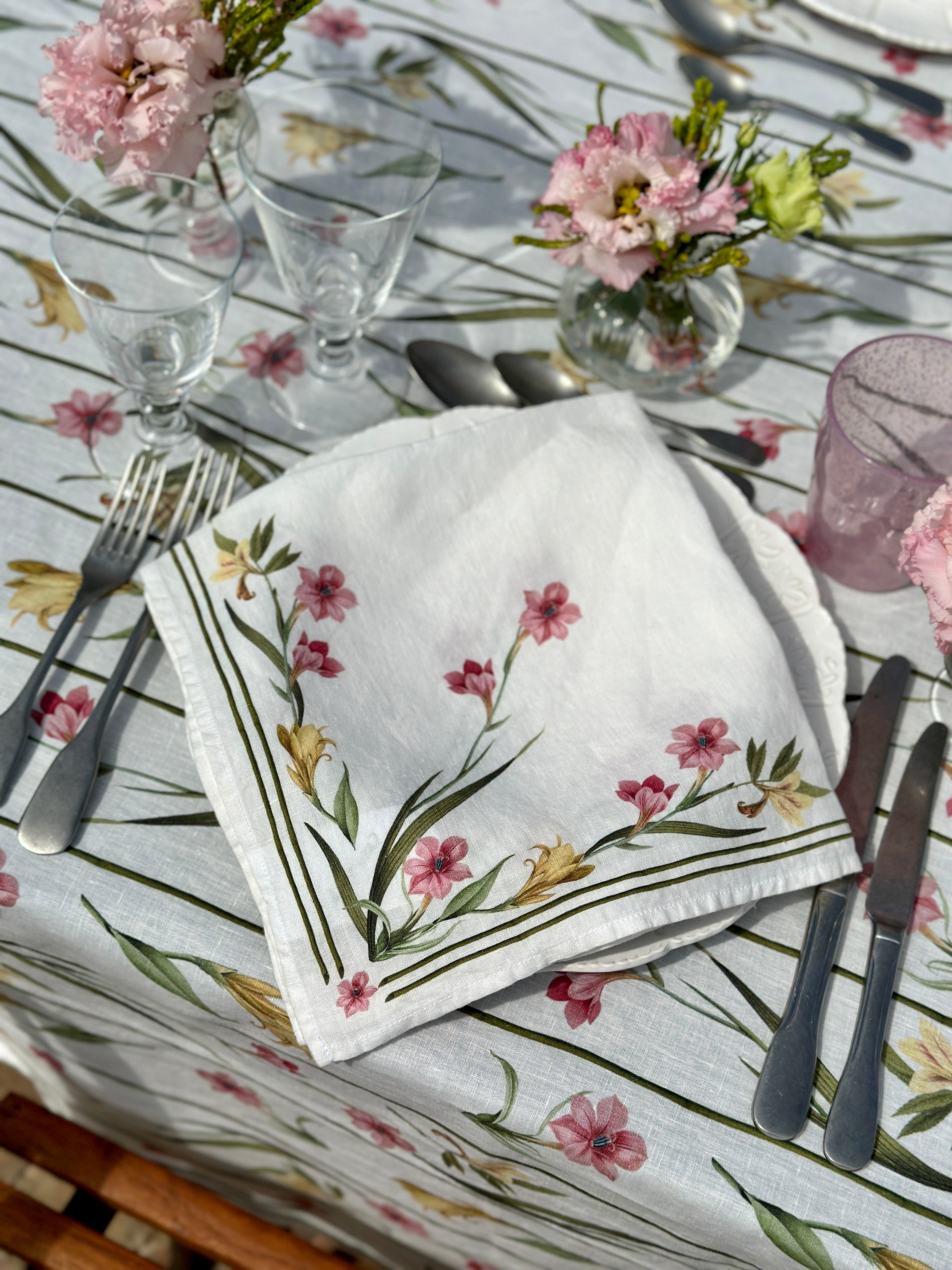 'Gladioli' Linen Napkin, 50x50cm