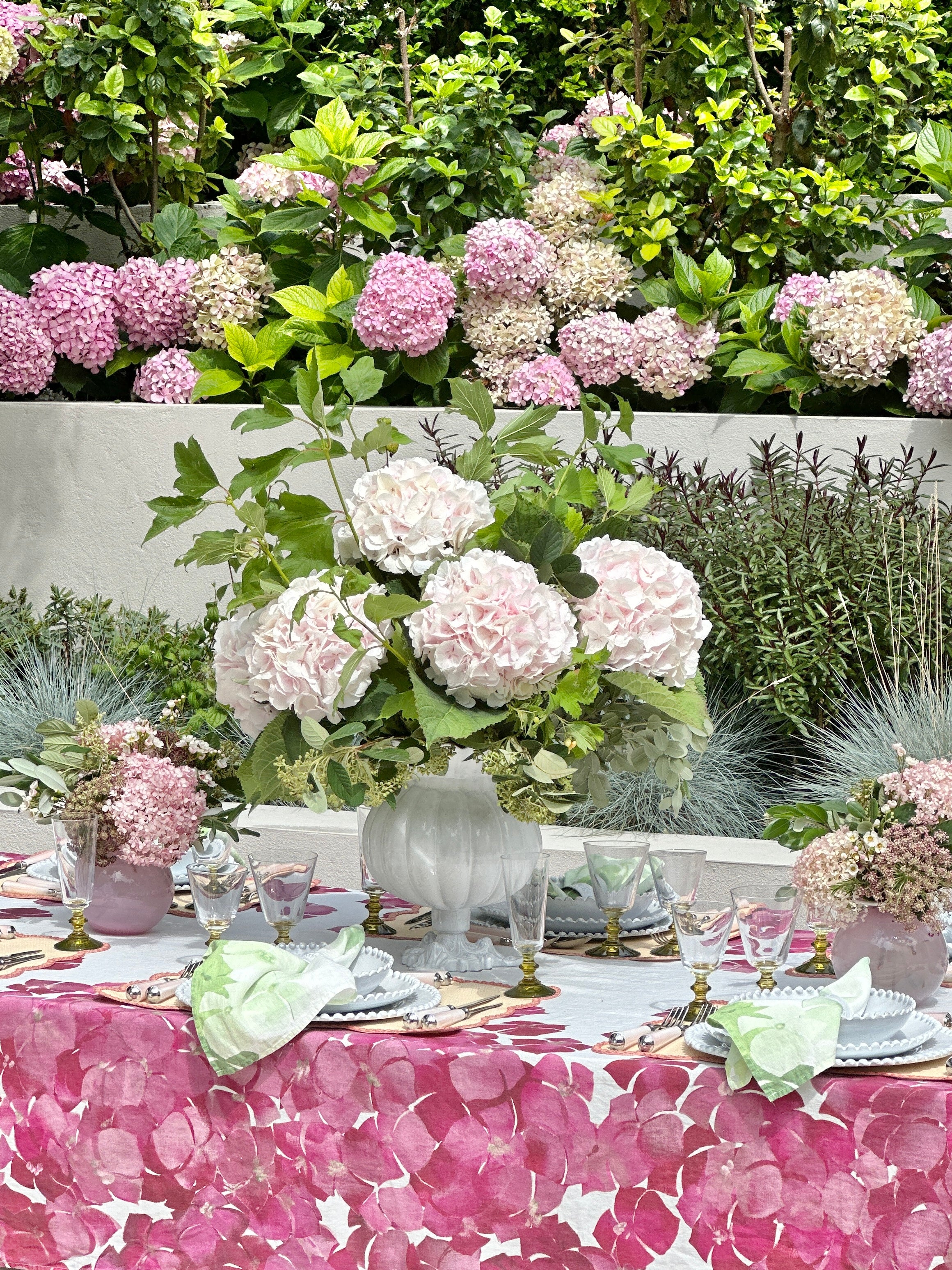 Handblown Glass 'Bumba' Round Vase in Rose Pink, 14cm