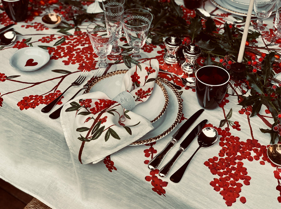 Christmas Crackers with 'Les Airelles' Print and Red Velvet Bows, Box of 6 (UK ONLY)