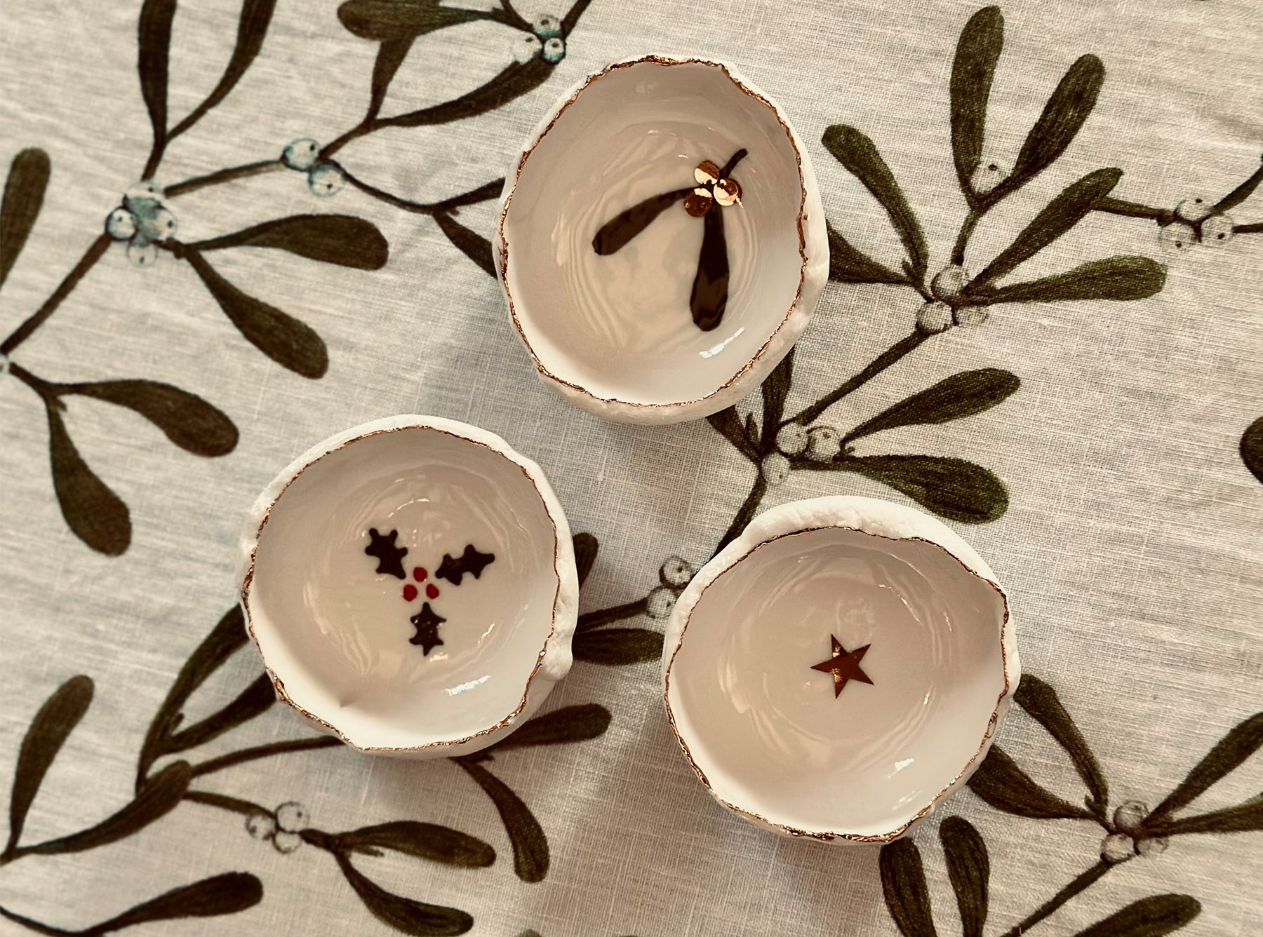 HB Jagged Bowl with Gold Star, 7cm