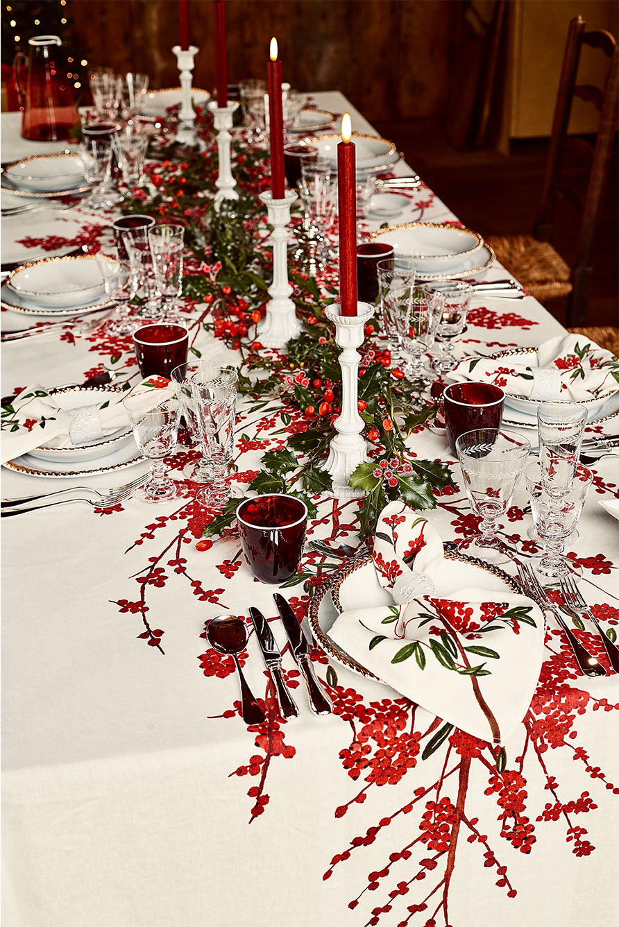 'Les Airelles' Linen Tablecloth