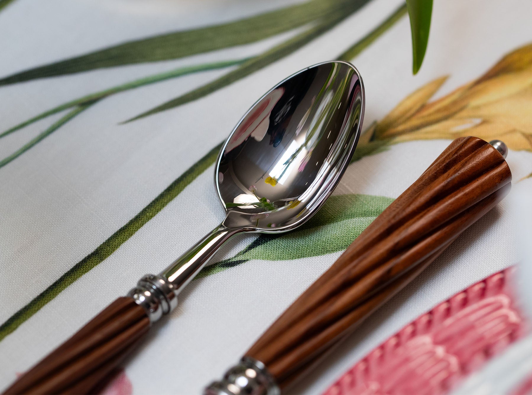 Montana Rosewood & Stainless Steel 7 Piece Cutlery Set