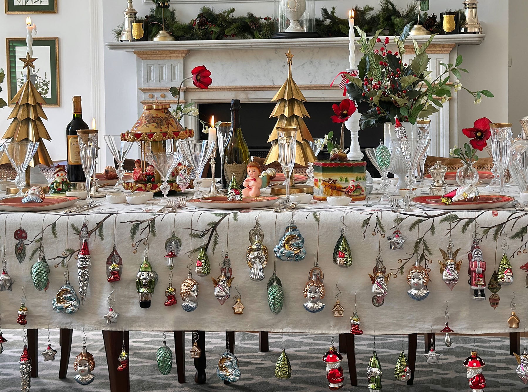 'Christmas Ornaments' Linen Tablecloth