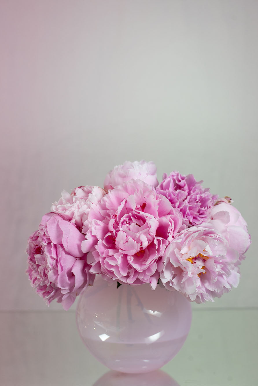 Handblown Glass 'Bumba' Round Vase in Rose Pink, 14cm