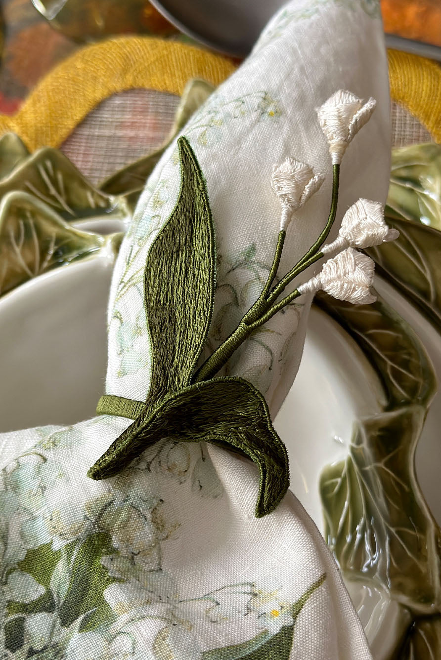 Rose Embroidered Napkin Ring