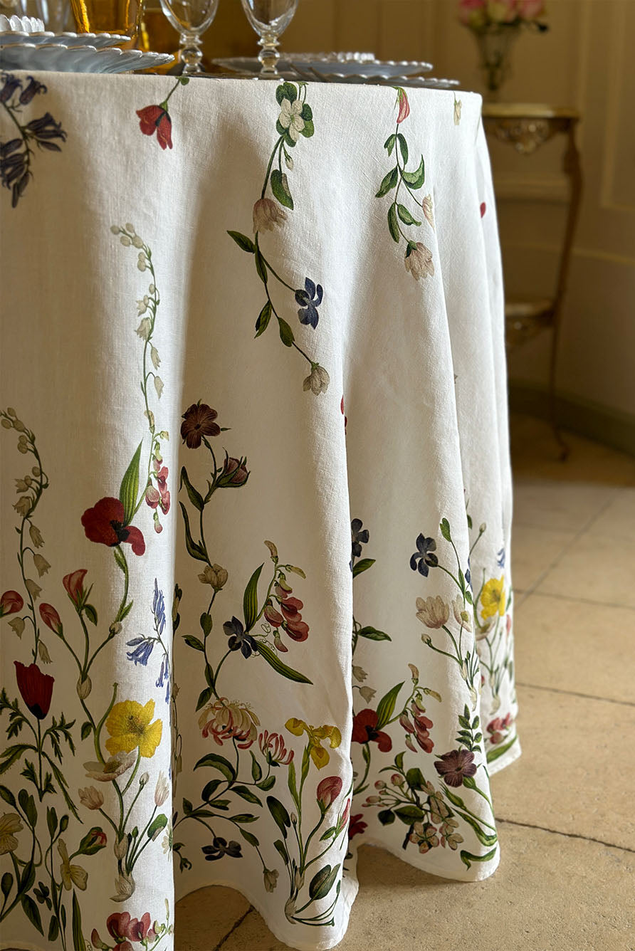 S&B x John Derian 'Botanical Wildflower' Round Linen Tablecloth, 260cm