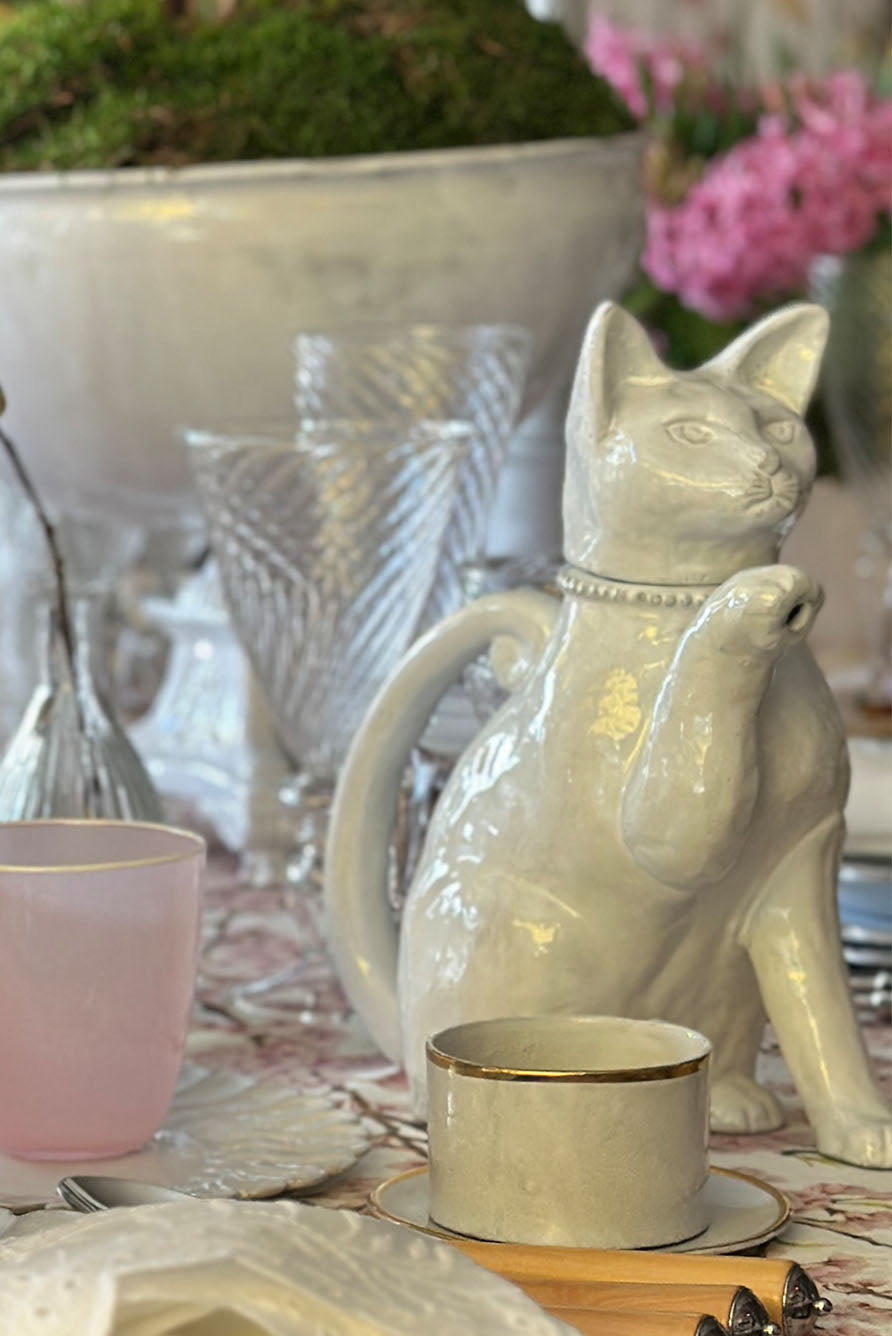 Setsuko Cat Teapot by Astier de Villatte, 26cm