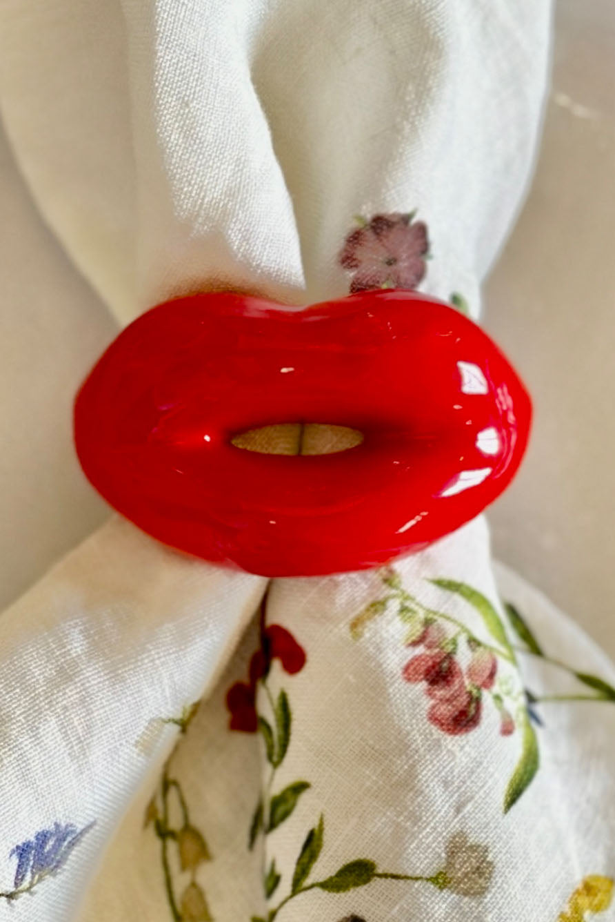 Hotlips Napkin Ring in Red, 4cm