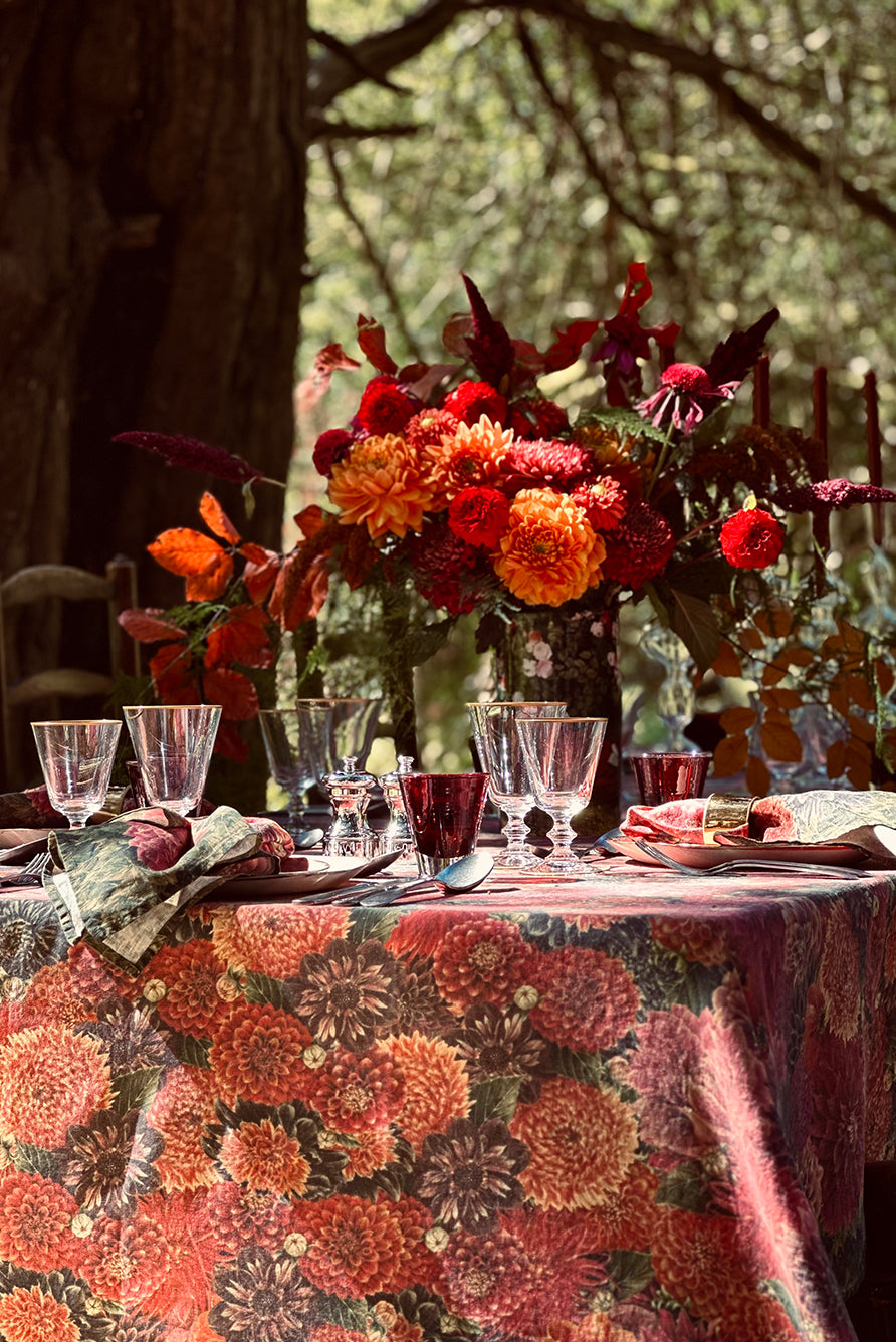'Dahlia' Linen Tablecloth in Red & Purple