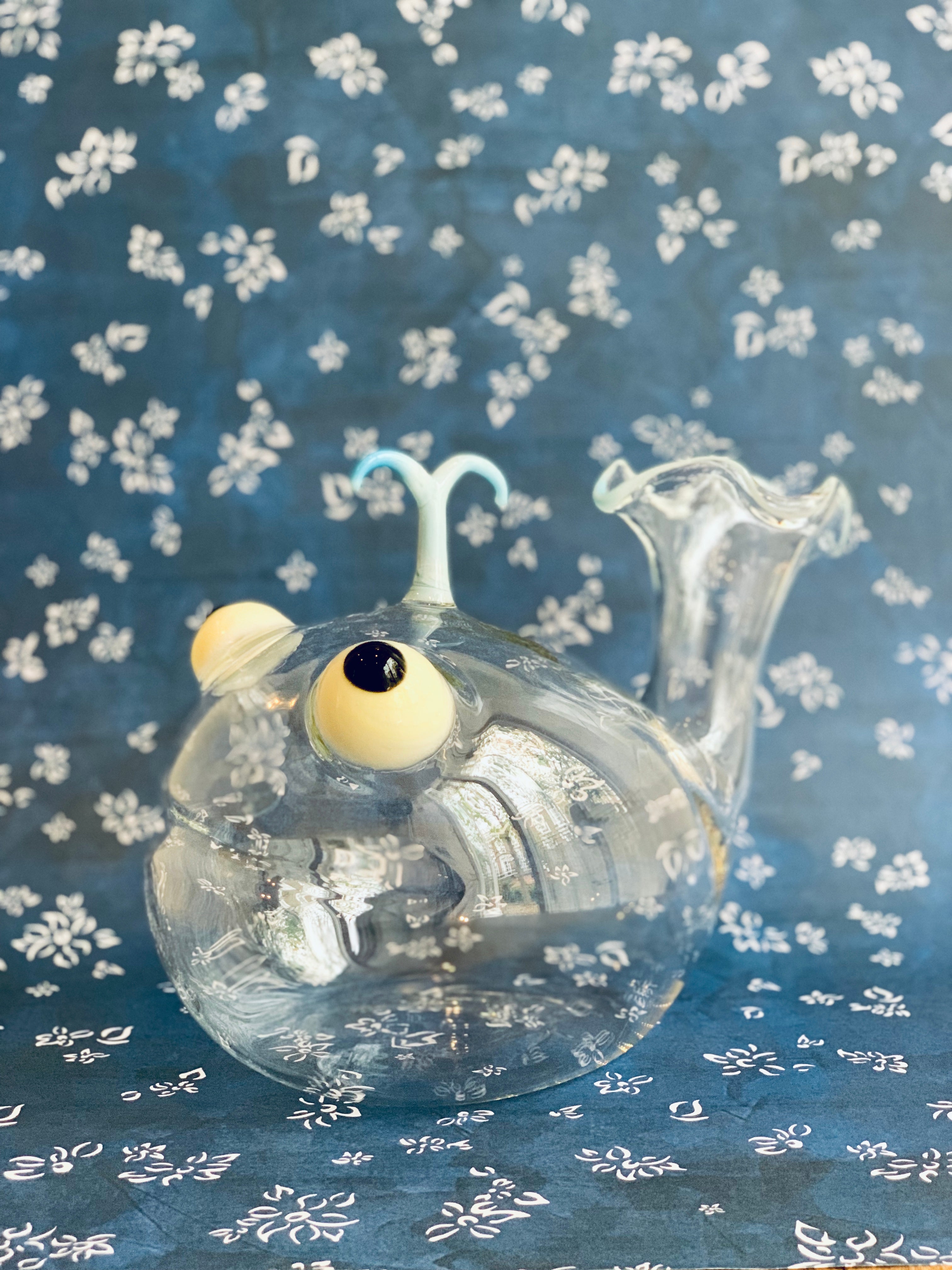 Handblown Glass Whale Decanter, 21cm