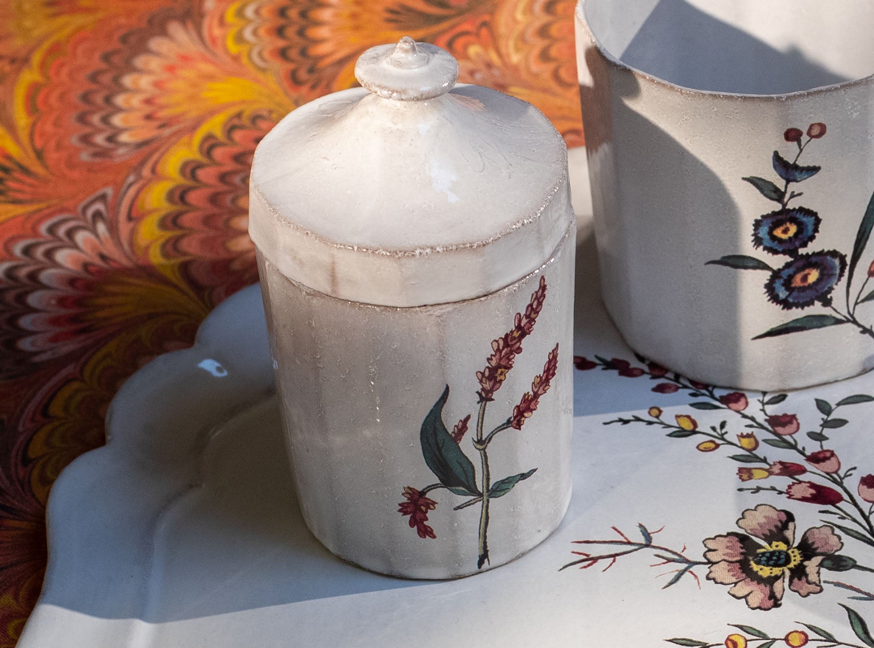 White Ceramic Ladies Thumb Sugar Pot by Astier de Villatte, 12cm