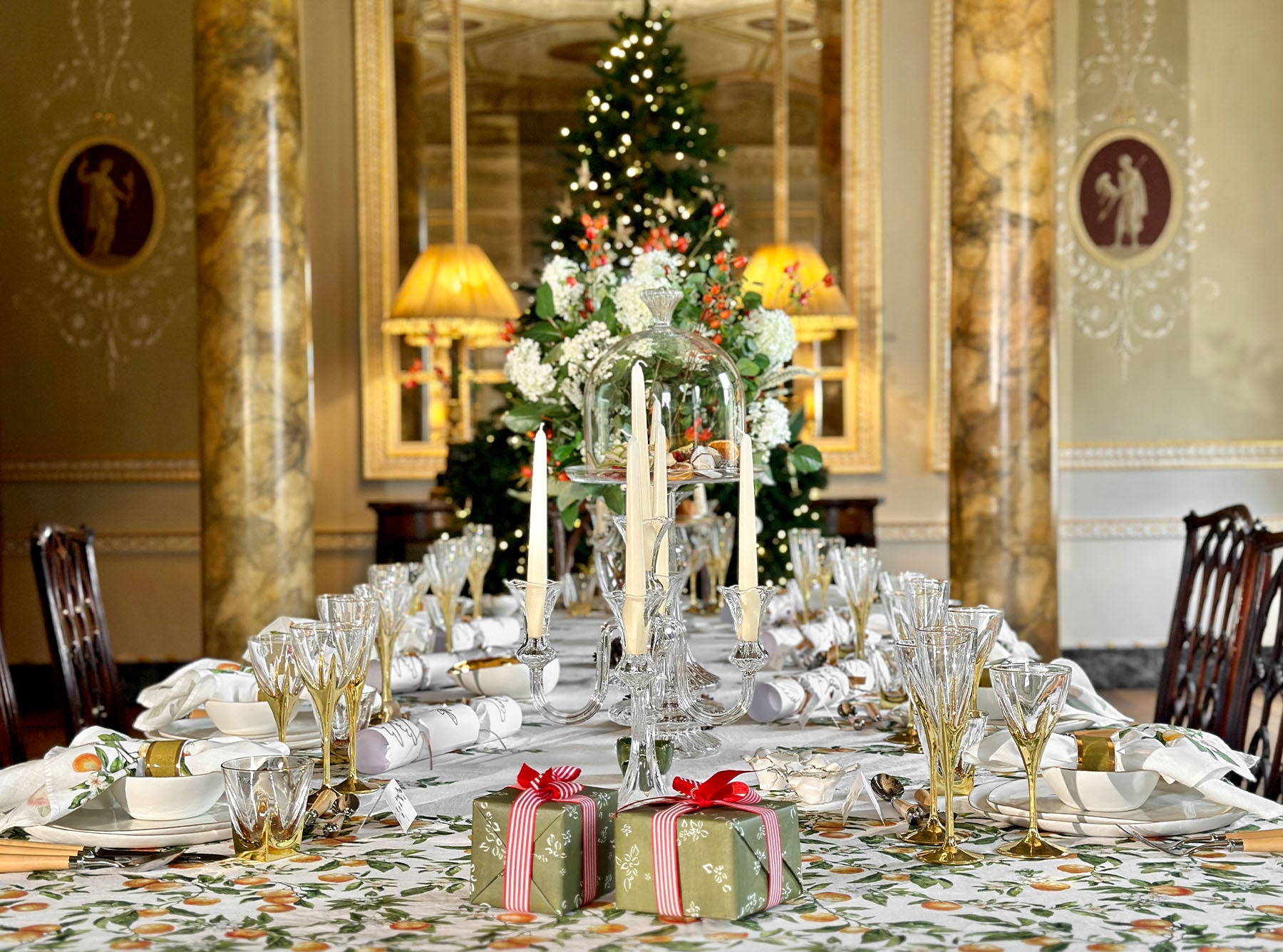 S&B Set of 2 Tapered Candles in Ivory, 25cm