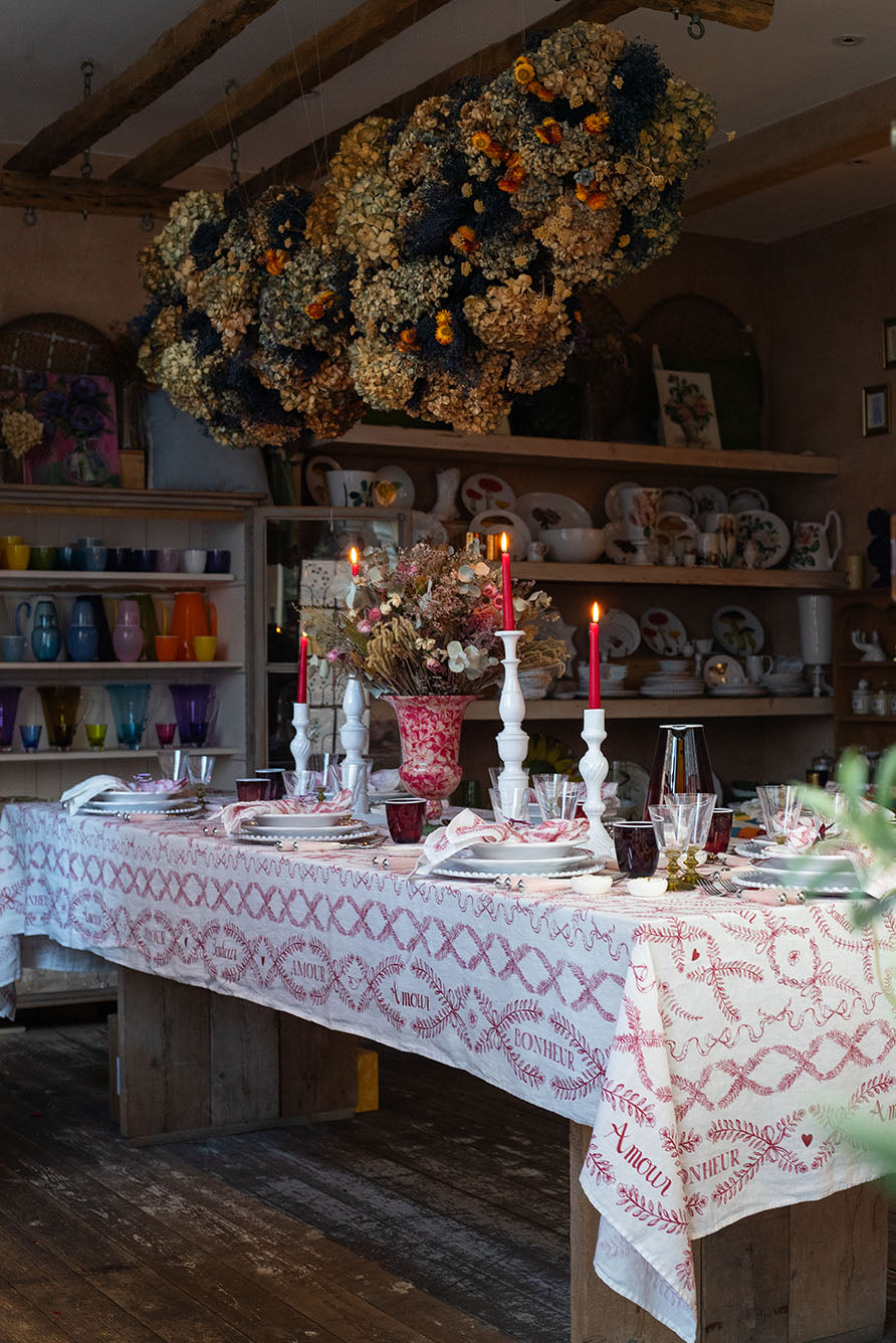 'Amour Bonheur' Linen Napkin, 50x50cm